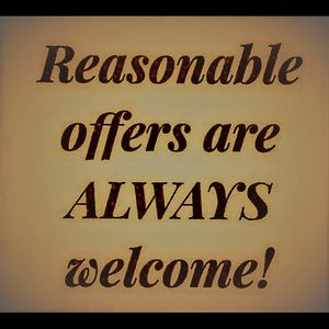 Products are smell & pet free!